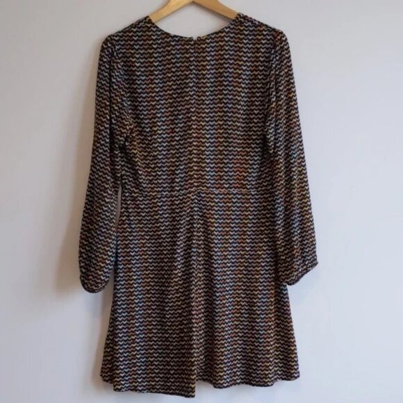 GAP Patterned Mini Dress Size 12 - Picture 6 of 10